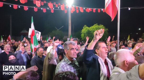 نود و سومین حضور پرشور مردم تویسرکانی در تجمع شبانه