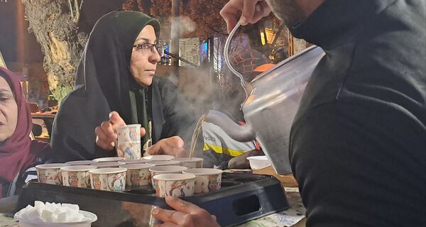 موکب پذیرایی شهید مصطفی صدر زاده به‌مناسبت میلاد امام علی (ع) در نیشابور 