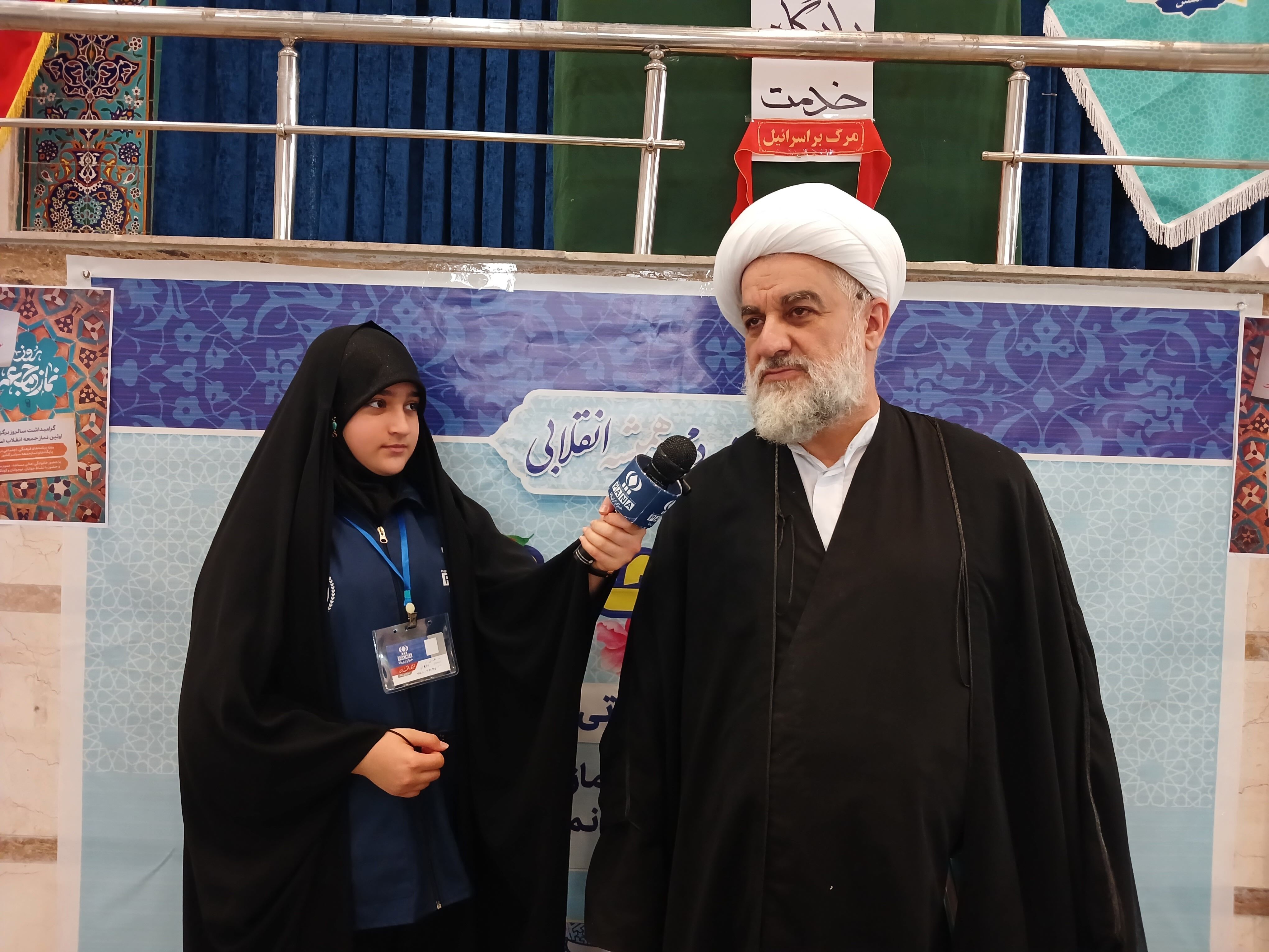 نماز جمعه، قرارگاه تقوا، علم و بصیرت است