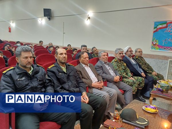 جشن تجلیل از دانش‌آموزان خبرنگاران فعال پانا و دانش‌آموزان رتبه‌های برتر شاهد  