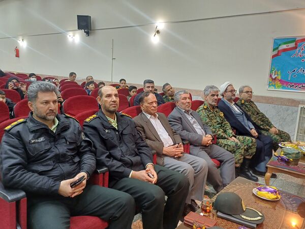جشن تجلیل از دانش‌آموزان خبرنگاران فعال پانا و دانش‌آموزان رتبه‌های برتر شاهد  