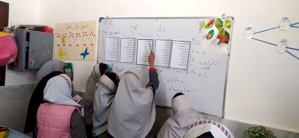 شور و شوق انتخاباتی در فضای دبستان شهید نجفی فدافن