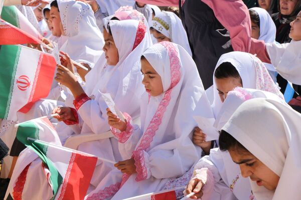 آیین بهره‌برداری متمرکز از ۵۶ پروژه آموزشی با ۱۶۲ کلاس درس