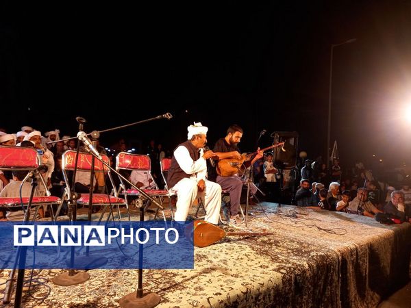 تجلی وحدت مردم شیعه و سنی تربت‌جام در جشن میلاد پیامبر اکرم (ص) 