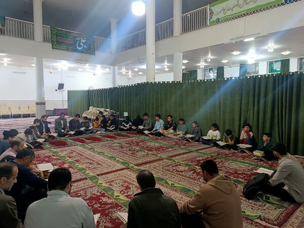محفل انس با قرآن کریم در کاشمر 