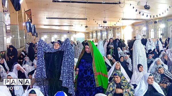 نماز جمعه عبادی و سیاسی در مصلی یاسوج