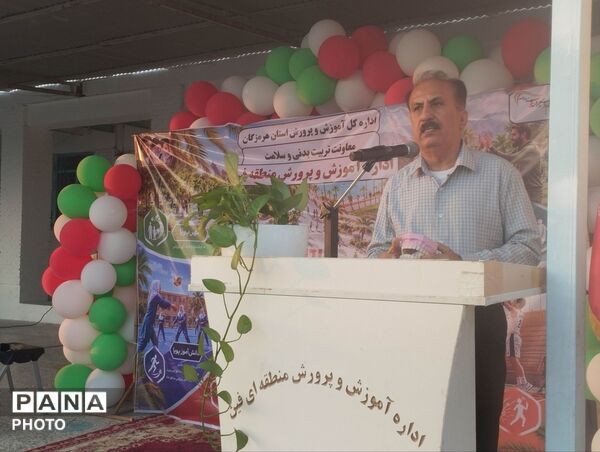 آغاز پویش ملی دهان و دندان در شهر فین با حضور معاون وزیر آموزش‌وپرورش