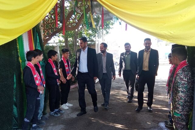 آیین بازگشایی مدارس و افتتاح طرح‌های ورزشی در جلگه رخ  