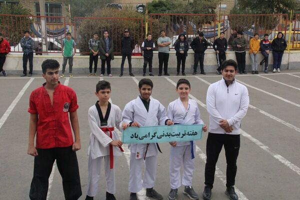 آغاز مسابقات ورزشی درون مدرسه‌ای میرزا حسن رشدیه