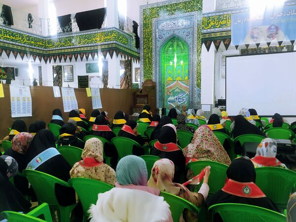 اعتکاف سازمان دانش آموزی دختران کرمان