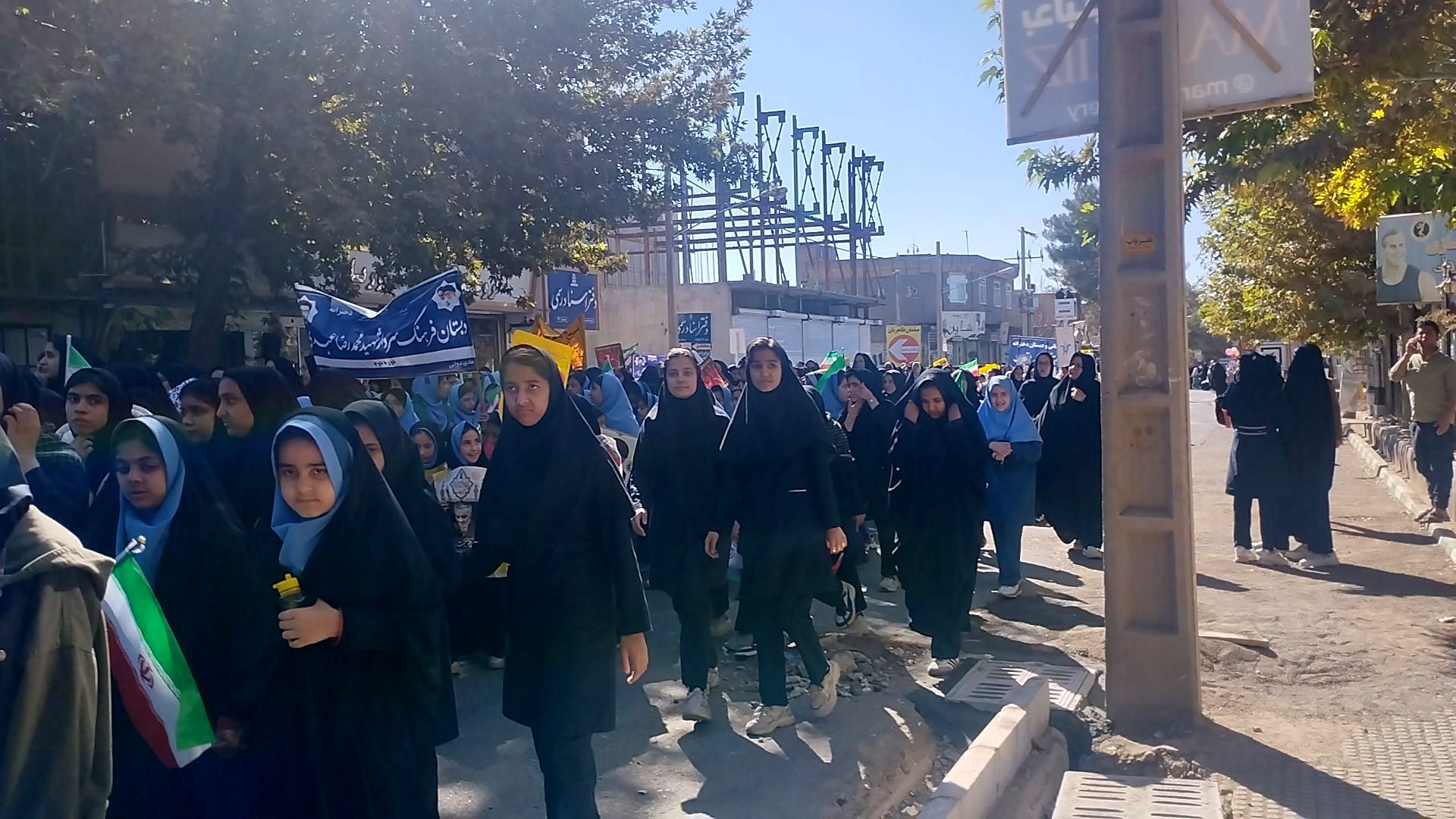 اقتدار ملت ایران در راهپیمایی روز ۱۳ آبان شهرستان خلیل‌آباد 