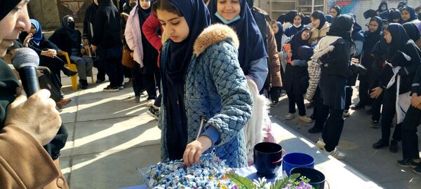 جشن ایام شعبانیه در دبیرستان هاشمی نژاد 