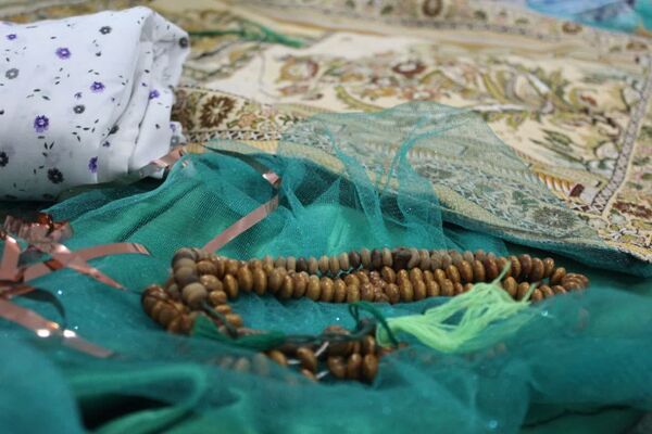 شمیم عطر نماز در مدارس گلوگاه 