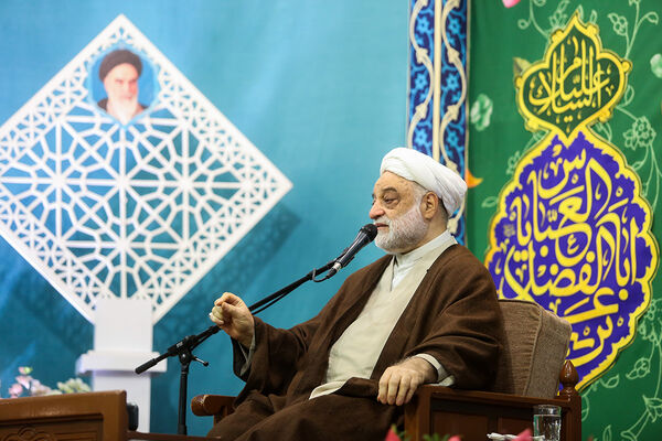 مراسم جشن شب میلاد امام زین العابدین(ع) در حرم حضرت معصومه(س)