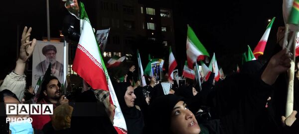 چهارشنبه سوری متفاوت در بلوار فضل نیشابور 