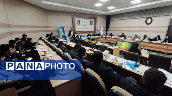 انتخابات سیزدهمین دوره مجلس دانش‌آموزی در آذربایجان شرقی