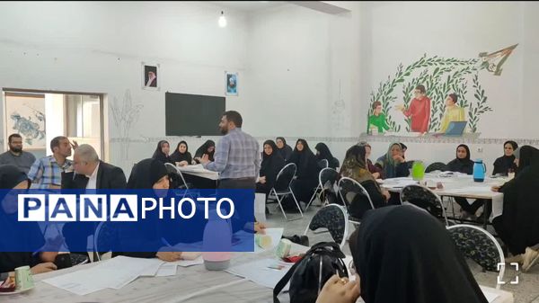 نشست فصلی مدارس پیشرفت و جهاد تبیین جمعیت فرهنگیان جوان استان گلستان