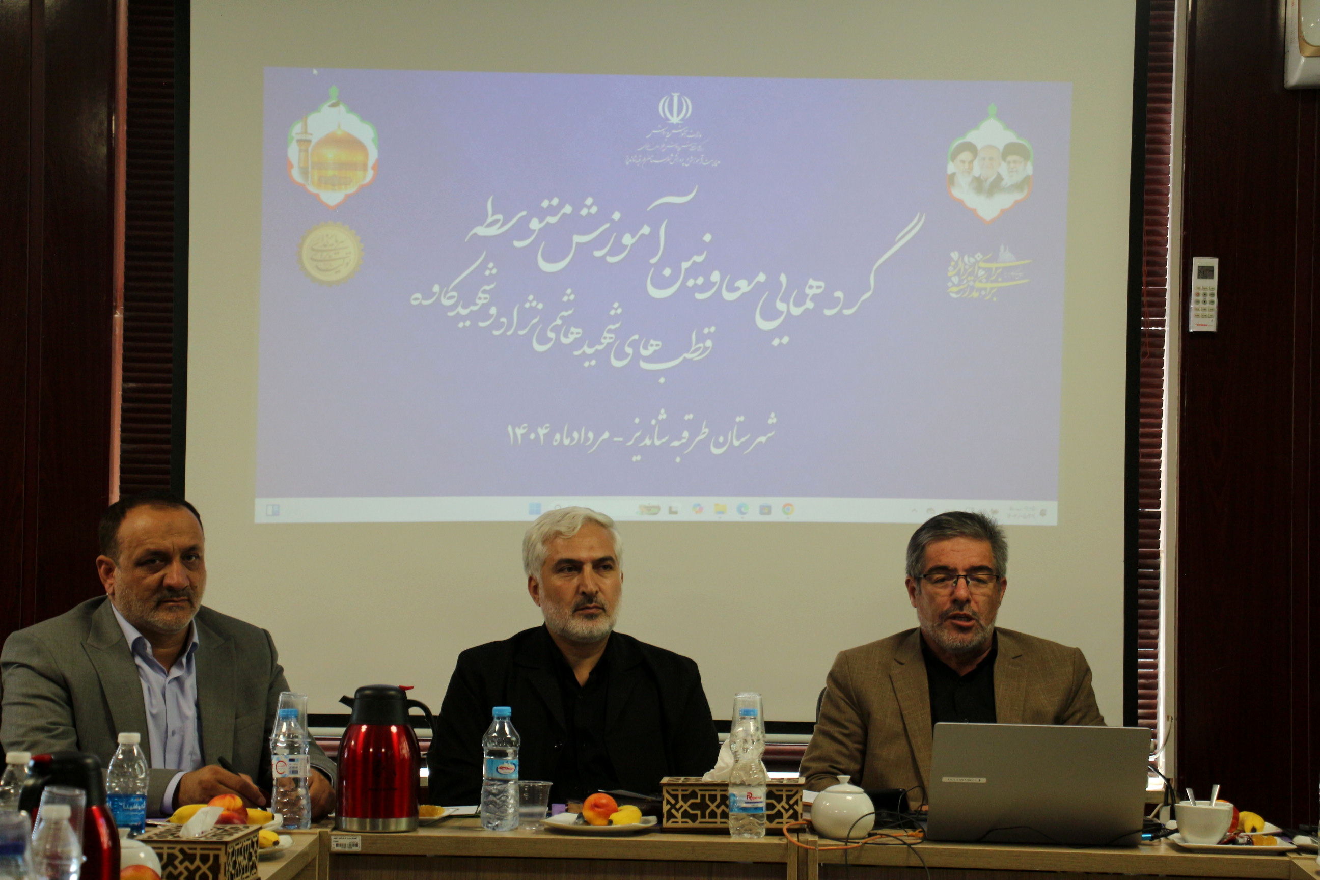 توسعه متوازن و توانمندسازی معلمان، راه دستیابی به «مدرسه تراز» است