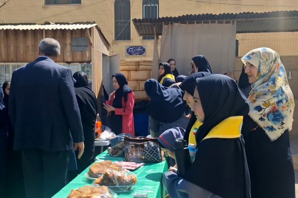 بازارچه‌ای به نیت مهرورزی 