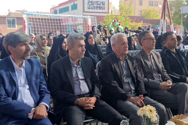 افتتاح ۱۱پروژه ورزشی ؛ طرح میدان همدلی در آباده