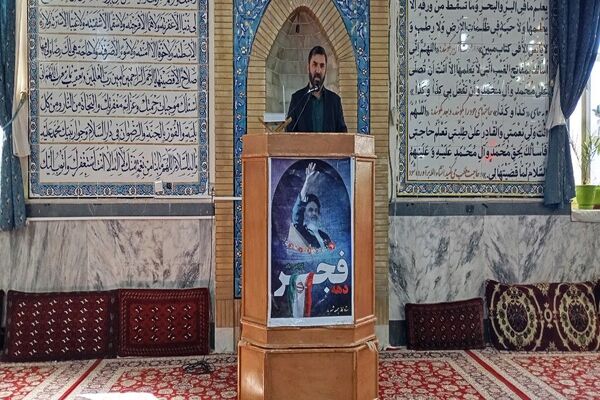 اقامه نماز عبادی،سیاسی جمعه همزمان با ایام دهه فجر در شهر بار نیشابور