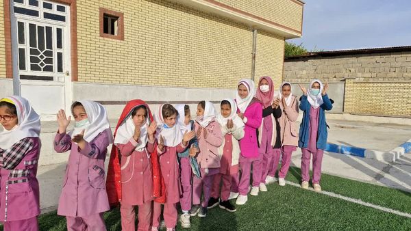 پویش صبحانه سالم در مدارس روستایی شهرستان باشت