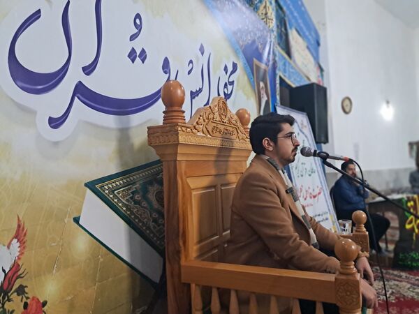 محفل انس با قرآن کریم در مسجد جامع قائمشهر