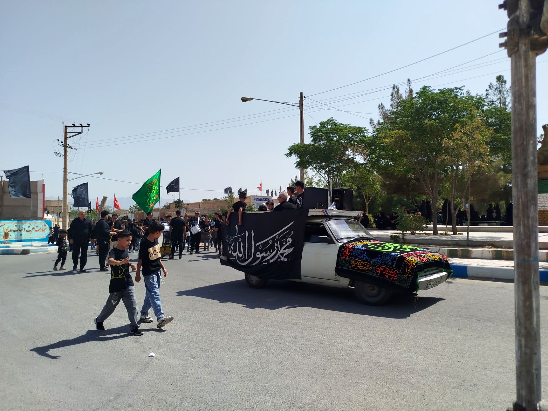 حضور پر شور کودکان و نوجوانان روستای فدافن در هیئت‌ها