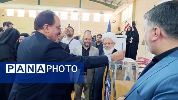  شور عاطفه‌ها در یزد