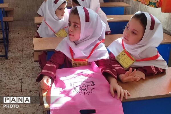 زنگِ مهر در بهارستان دو؛ از فرشته‌ها تا شکوفه‌ها