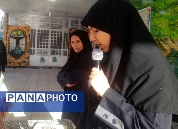 گرامیداشت هفته دفاع مقدس در دبیرستان فیاض