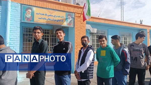 انتخابات شورای دانش‌آموزی در دبیرستان شاهد ابوذر غفاری