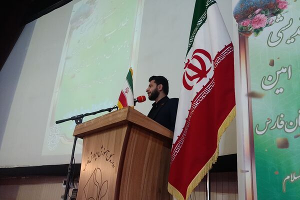 نشست هم‌اندیشی مبلغان «طرح امین» فارس
