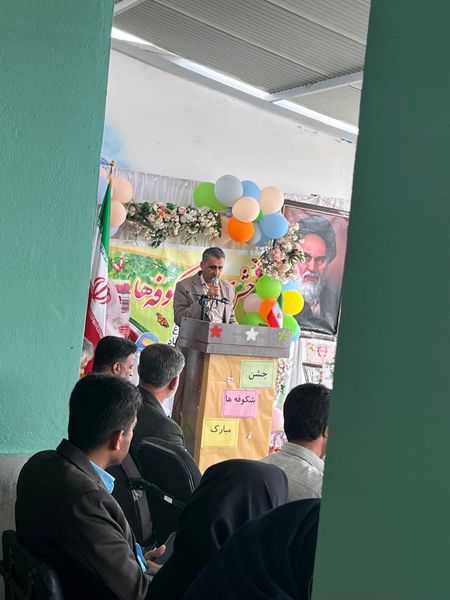 جشن شکوفه‌ها در سیریک؛ آغاز مسیر یادگیری نوآموزان