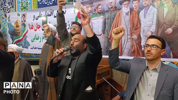 هم‌ صدایی جان‌ فدایان ملکانی در جشن میلاد امام رضا (ع)