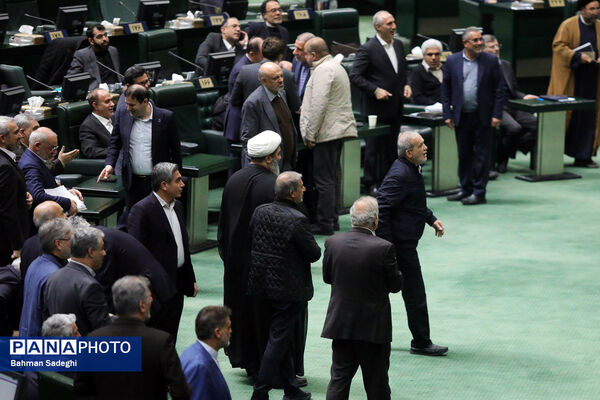 تقدیم لایحه بودجه سال ۱۴۰۵ به مجلس شورای اسلامی
