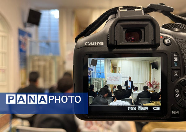 برگزاری انتخابات شورای دانش‌آموزی منطقه‌ای در خاتم