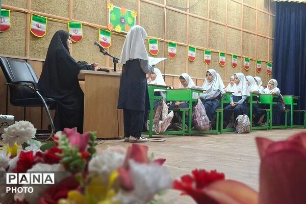 روایت آسمانی فرشتگان میناب در فرهنگسرای امام علی(ع) شهریار