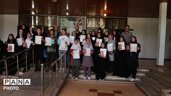 تجلیل از خبرنگاران پانا ملایر در خط مقدمِ اطلاع‌رسانی