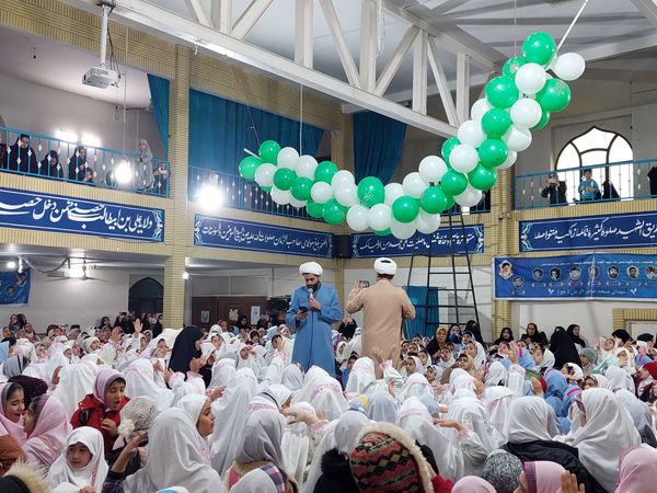 جشن تکلیف هزار نفری فرشته‌های منطقه شهید اصلانی مشهد