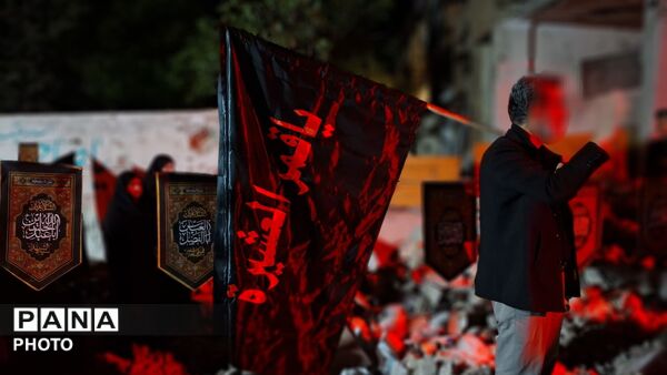 خیابان ایثار در سوگ سردار داود عسگری و خانواده‌ شهیدشان
