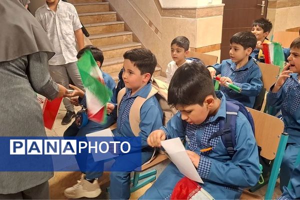 جشن کلاس اولی ها در دبستان باقرالعلوم ناحیه یک شهرری