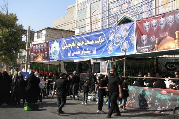 از غرفه‌های فرهنگی تا خدمت‌رسانی مردمی؛ پیشوا در سوگ رضوی