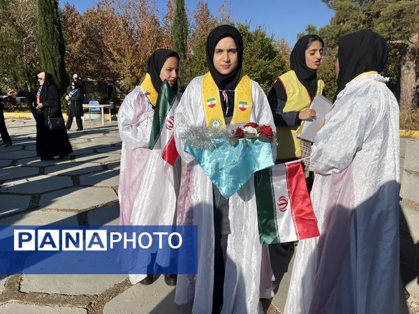 اردو تمشک در اردوگاه شهید دستغیب شیراز