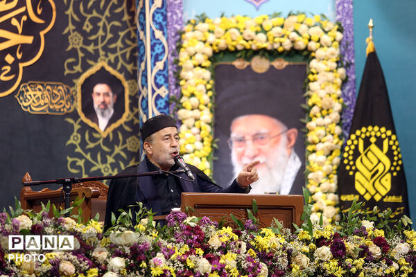 مراسم سالروز شهادت امام جعفر صادق(ع) در حرم کریمه اهل بیت(س)
