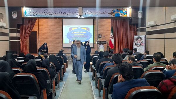 تجلیل از برگزیدگان جشنواره‌های آموزشی در «الفتا»