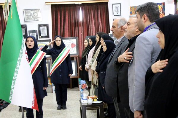 همایش «یاوران انقلاب» پیشتازان هنرستان شهریار تبریز