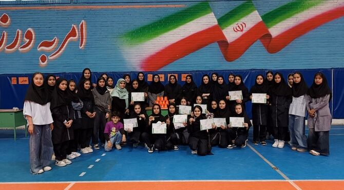 مسابقات لیوان چینی در سالن شهید رجایی شهرستان ورامین 