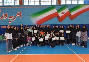 مسابقات لیوان چینی در سالن شهید رجایی شهرستان ورامین 