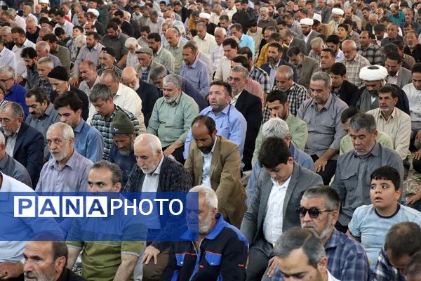 نماز جمعه،قلب شهر